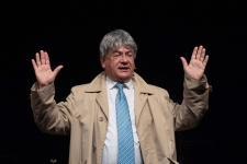 Tom Pauls „Ilse Bähnert sagt Dr. Nu“