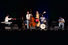 Tom Pauls „Ilse Bähnert sagt Dr. Nu“