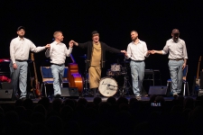 Tom Pauls „Ilse Bähnert sagt Dr. Nu“