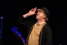 Tom Pauls „Ilse Bähnert sagt Dr. Nu“