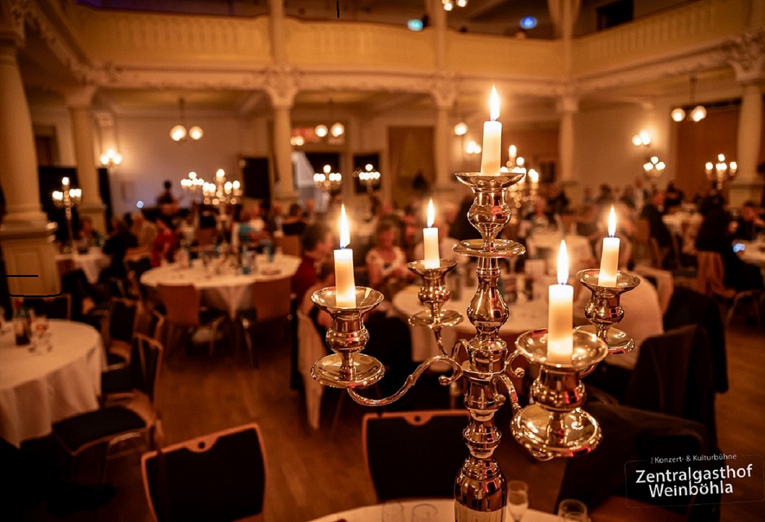 Jubiläumsball - 125+675 Jubiläumsball - 125+675